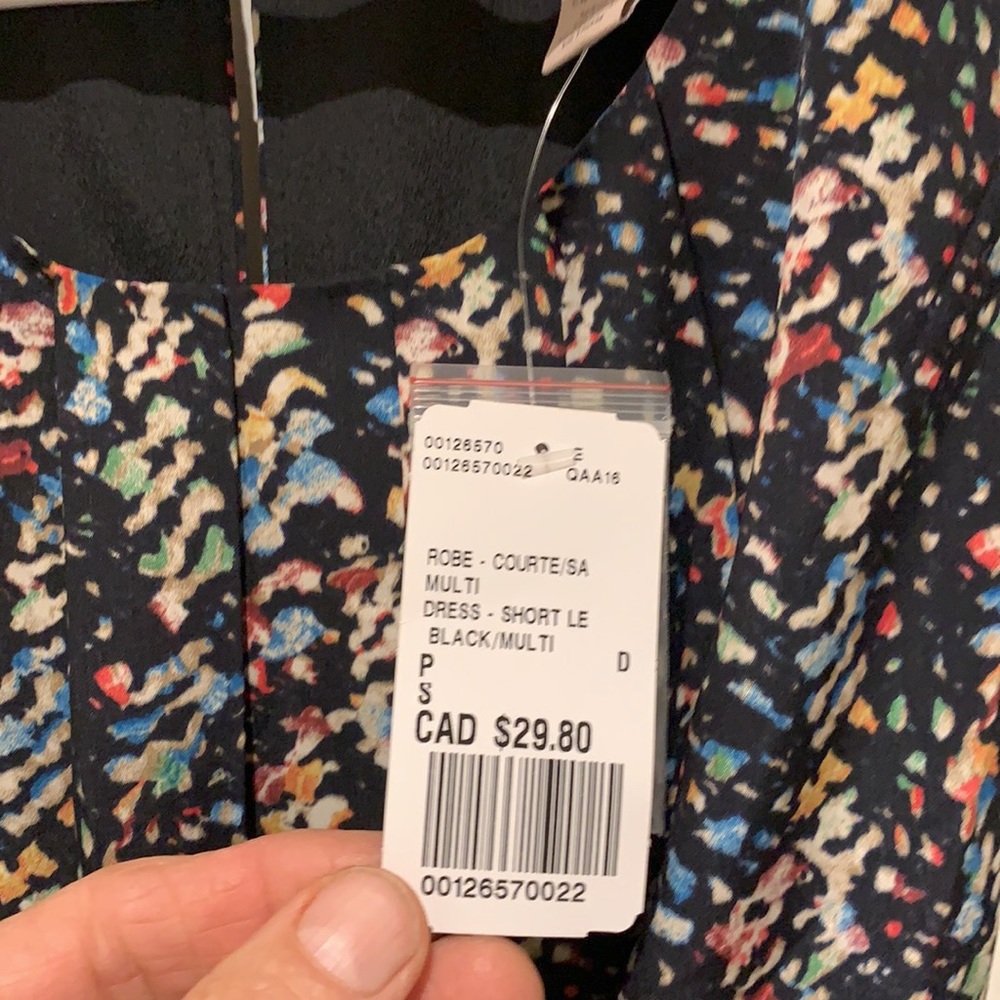 NWT. Forever 21 dress - Picture 4 of 6